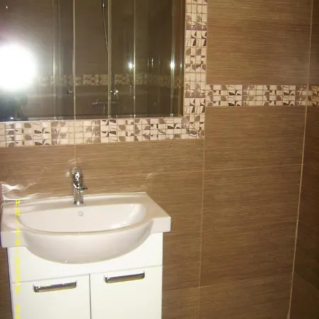 Homestay Willa Ludwik Spa & Wellness Debki