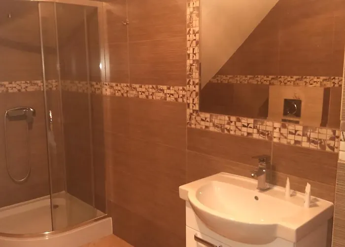 Habitación en casa particular Ludwik & Wellness Dębki